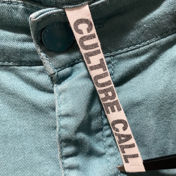 CULTURE CALL TEAL JEANS SZ 31/WAIST - Picture 6 of 9